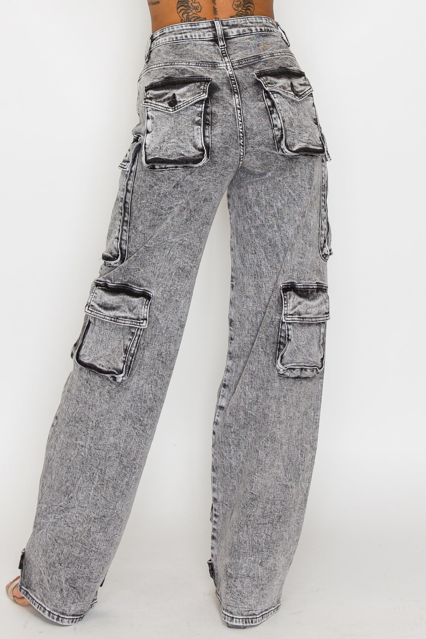 40585 Acid Washed Cargo Jeans W/ Multiple 3D Pockets