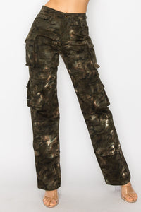 40610 Mid Rise Extra Pocket Camo Cargo Pants