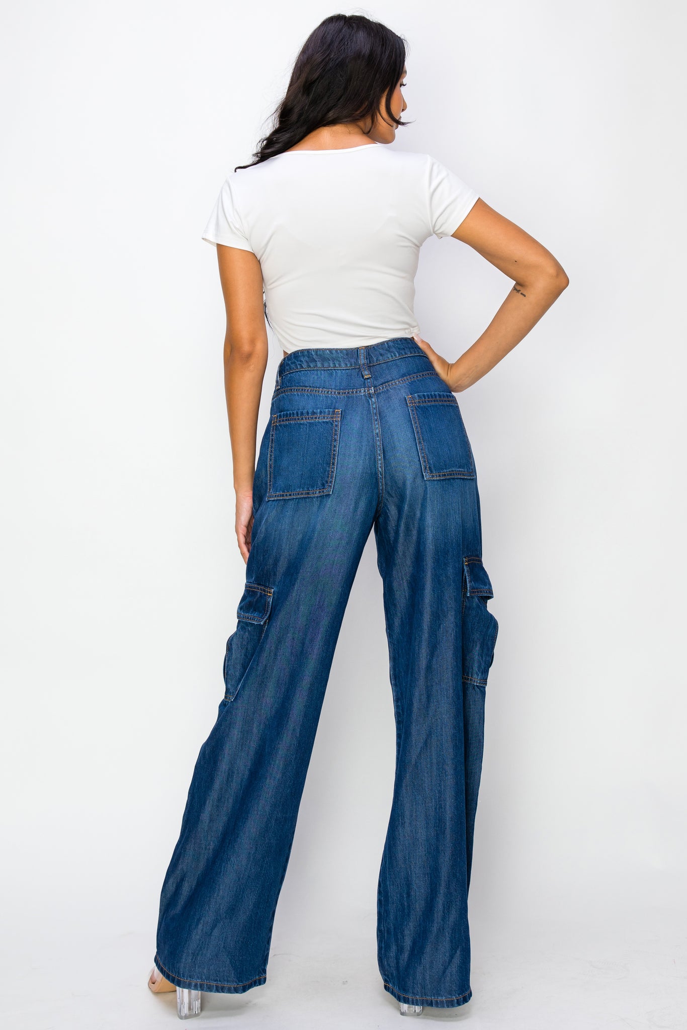 40627 Women's High waisted Light-weight Cargo Jeans