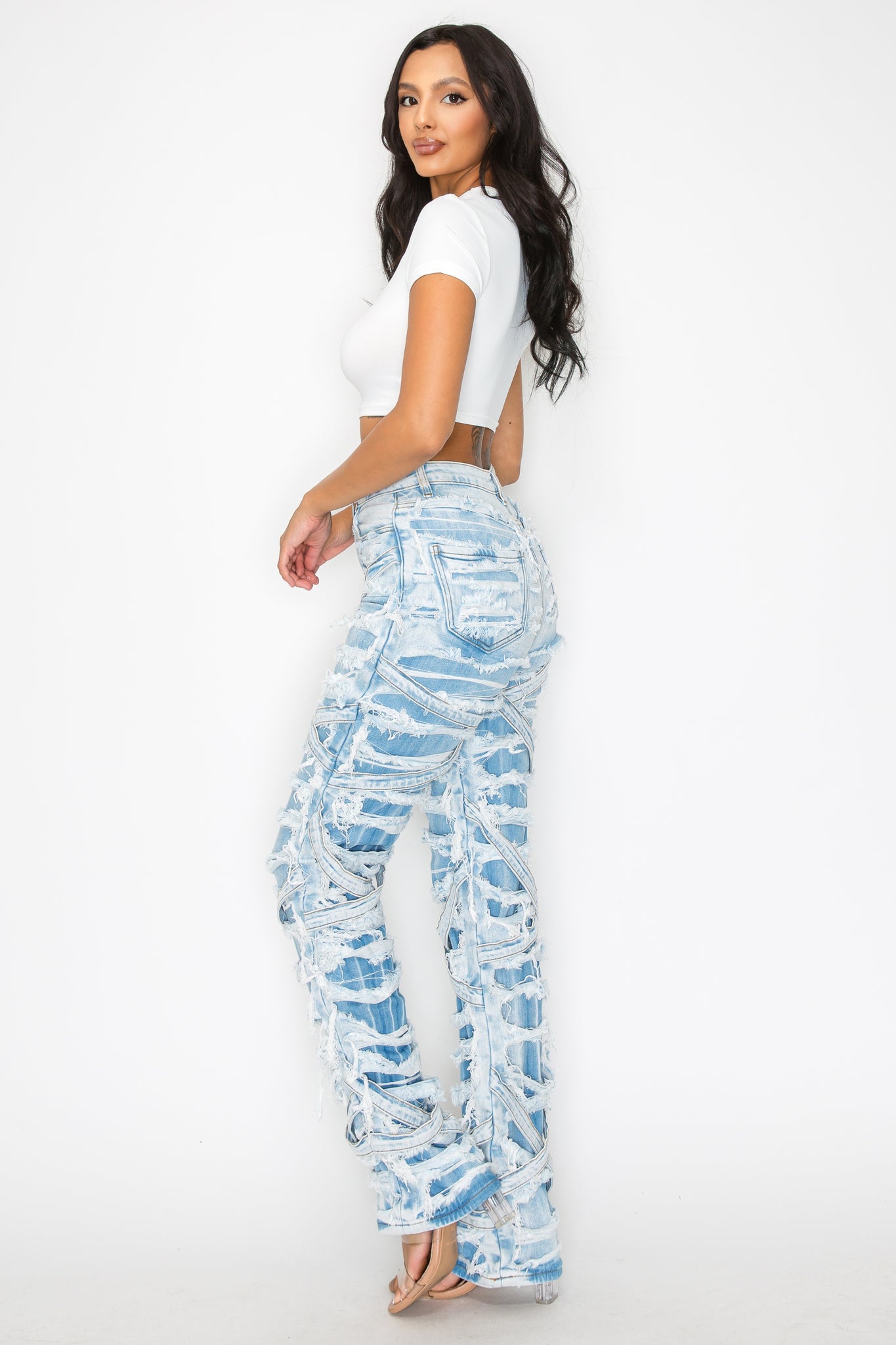 40630 High Rise Strappy Destroyed Jeans