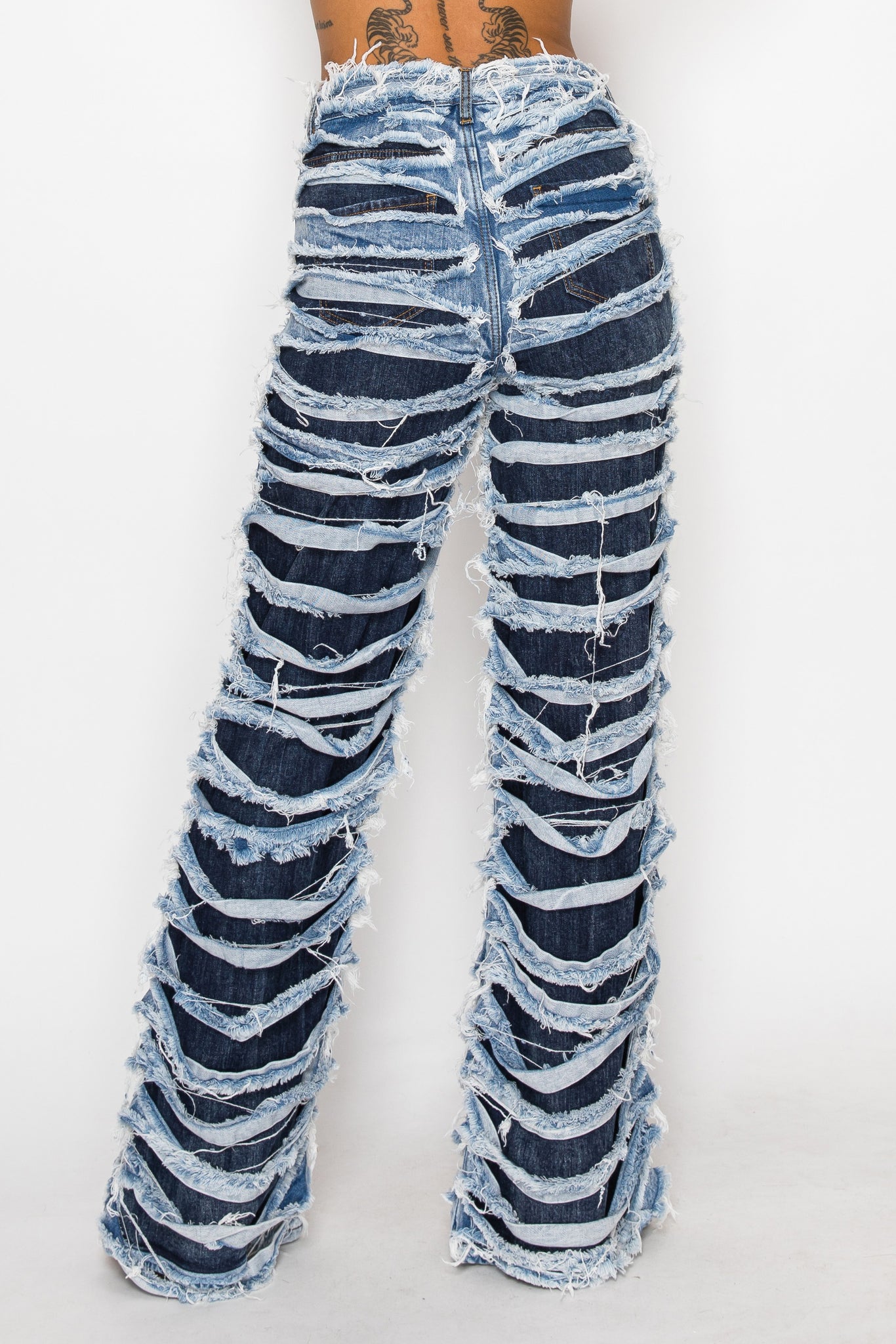 40810 High Rise Contrasting Layers W/ Outer Layer Fray Straight Leg Jeans