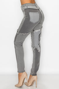 40224 Wome's High Waisted Two Tone Frayed Seam Skinny Jeans